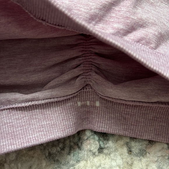 Gymshark Long Sleeve Cropped Top - Picture 5 of 9